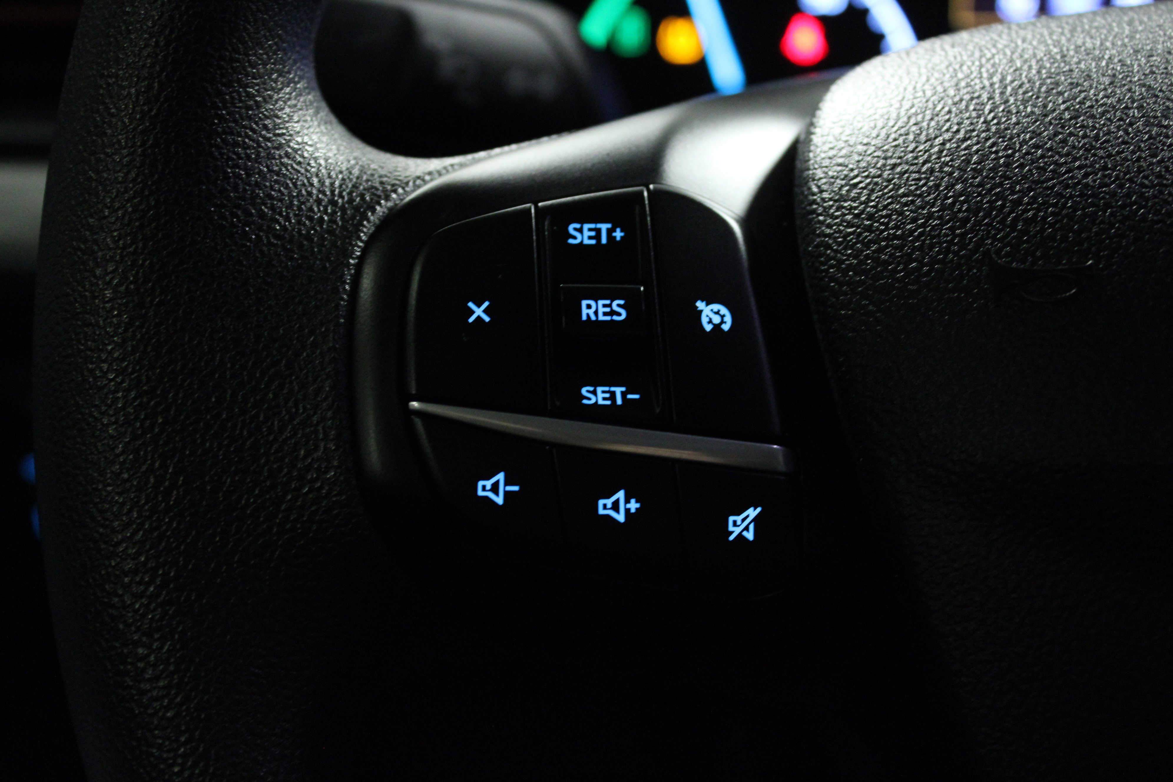 2023 Ford Maverick XLT photo 17