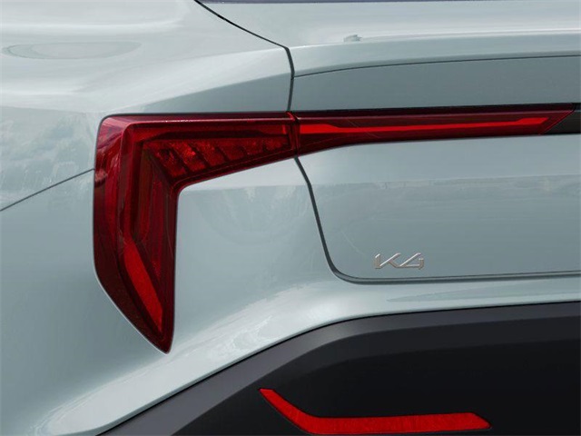 2025 Kia K4 LXS photo 9