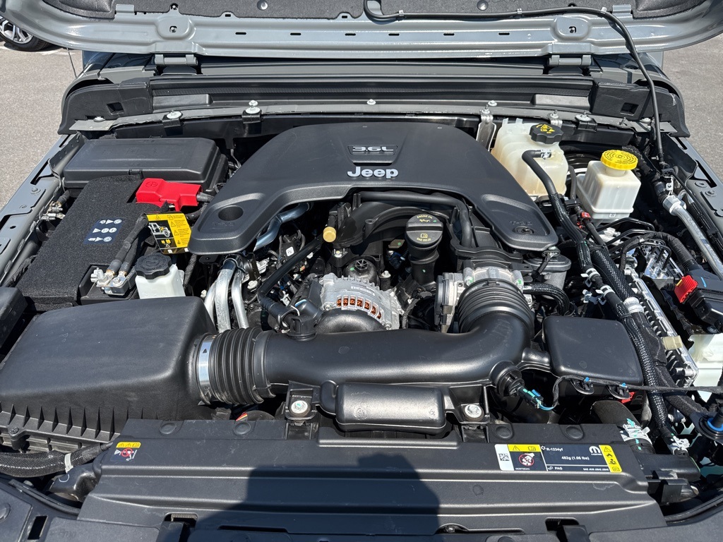 2021 Jeep Gladiator Willys photo 9