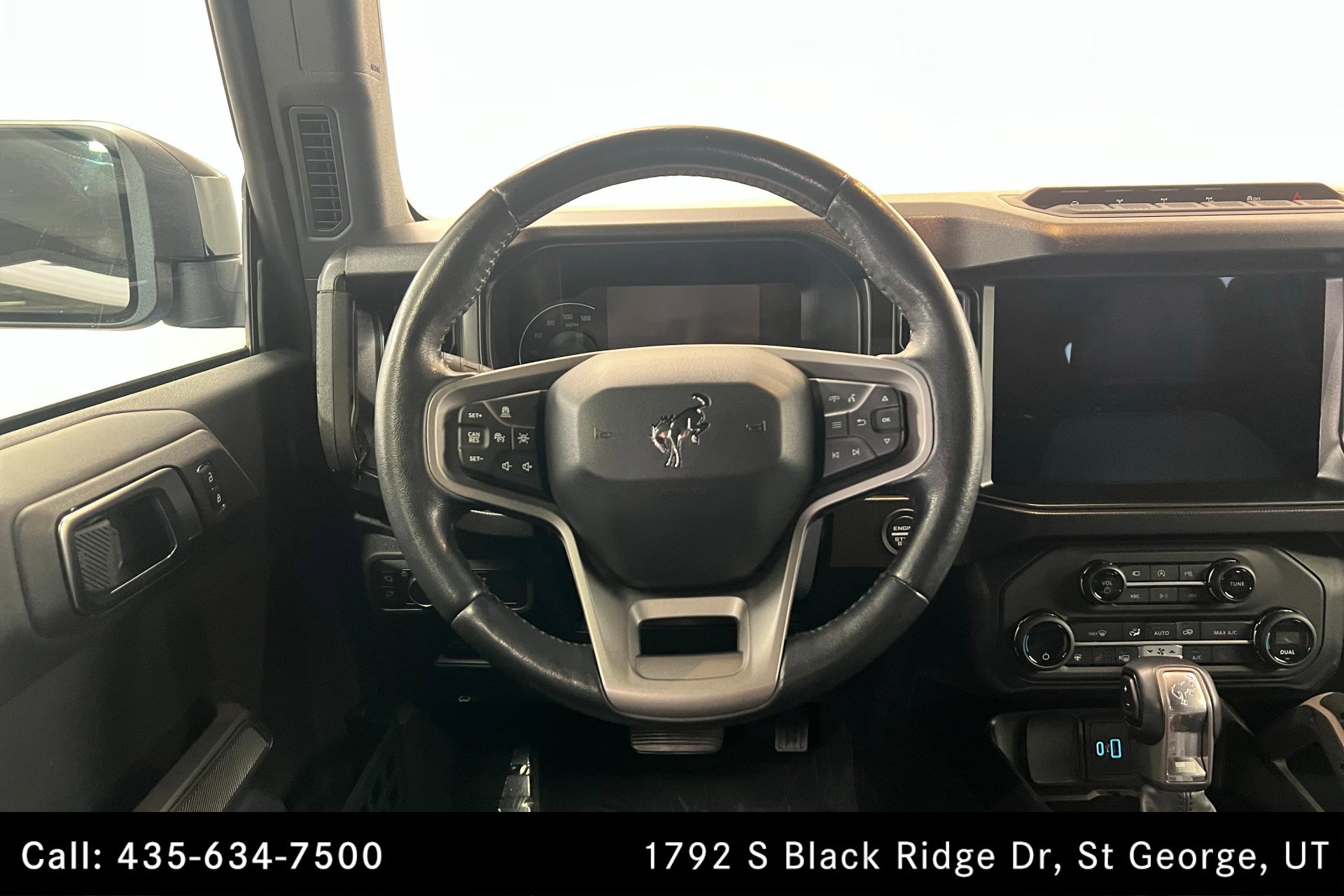 2021 Ford Bronco First Edition photo 10