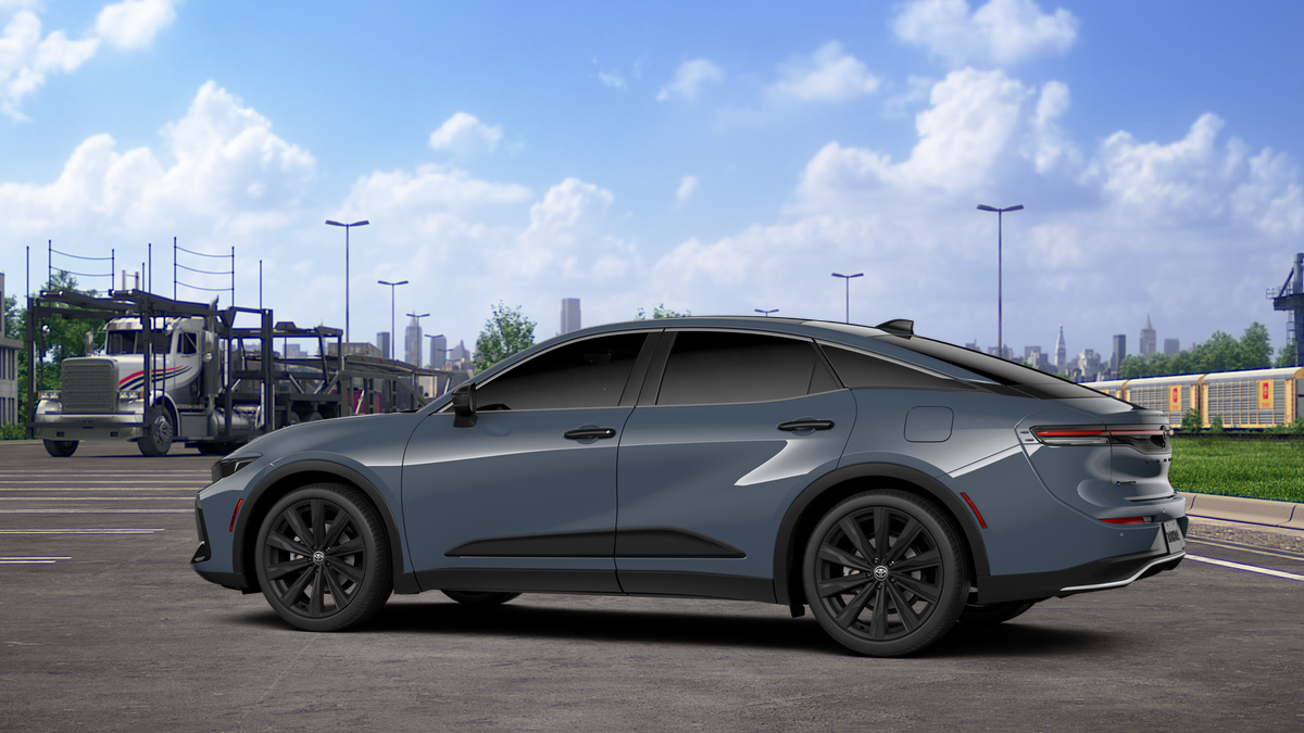 2026 Toyota Crown photo 4