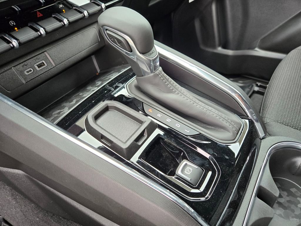 2026 Gmc Canyon Elevation photo 12