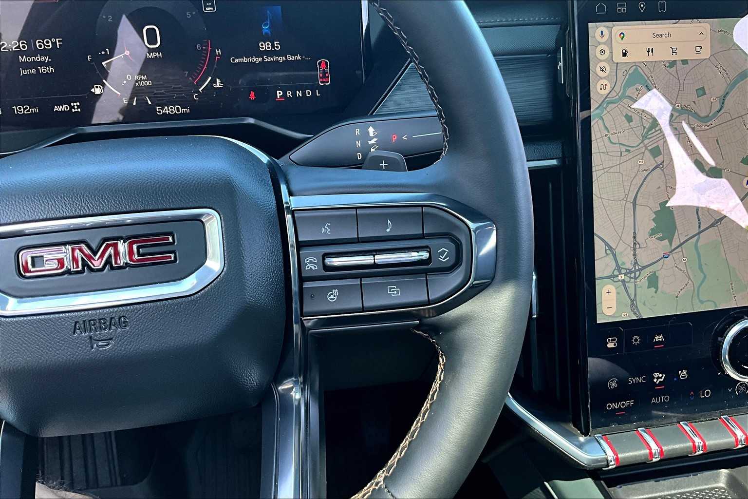 2024 Gmc Acadia AT4 photo 22