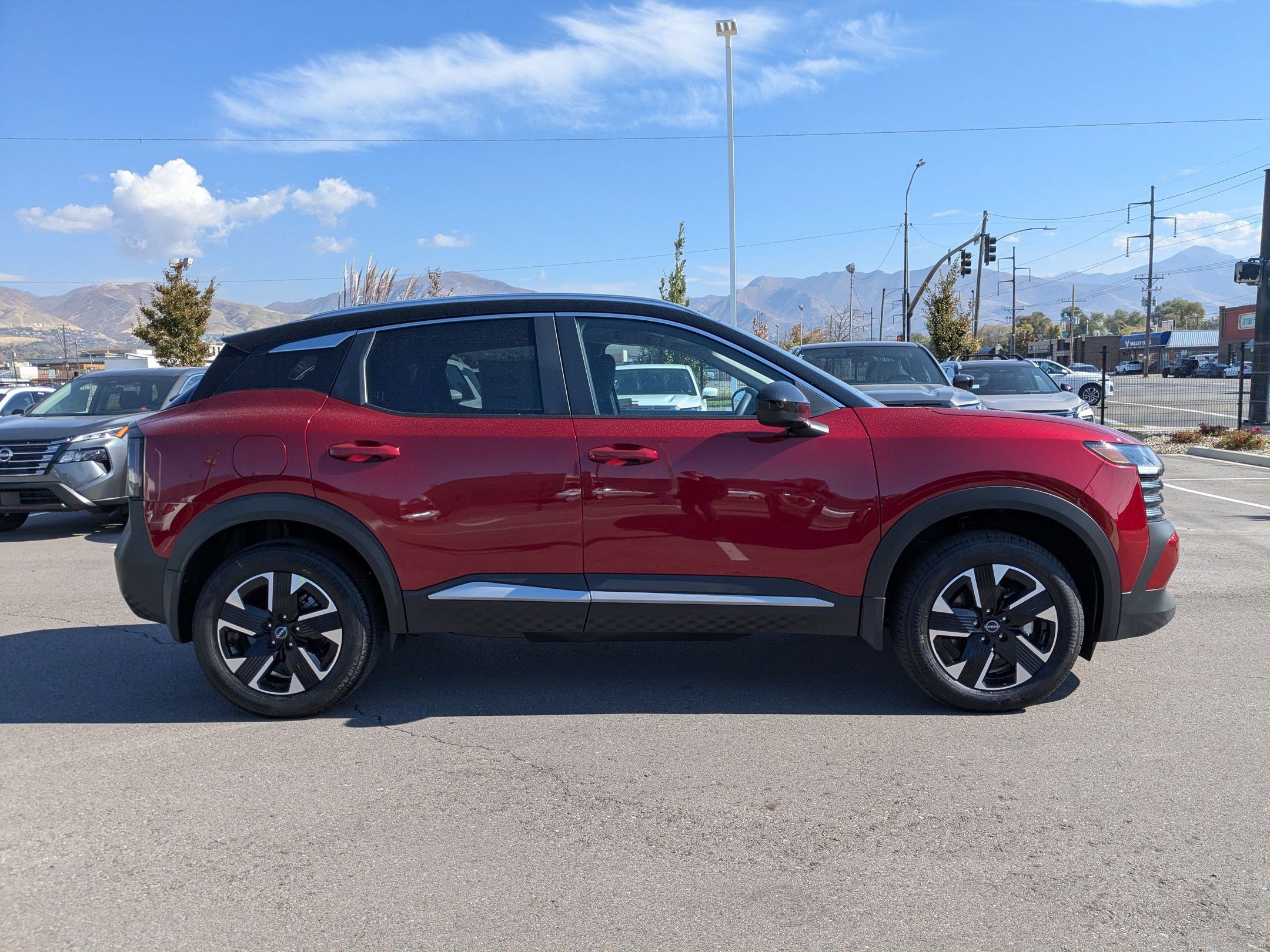 2026 Nissan Kicks SV photo 2