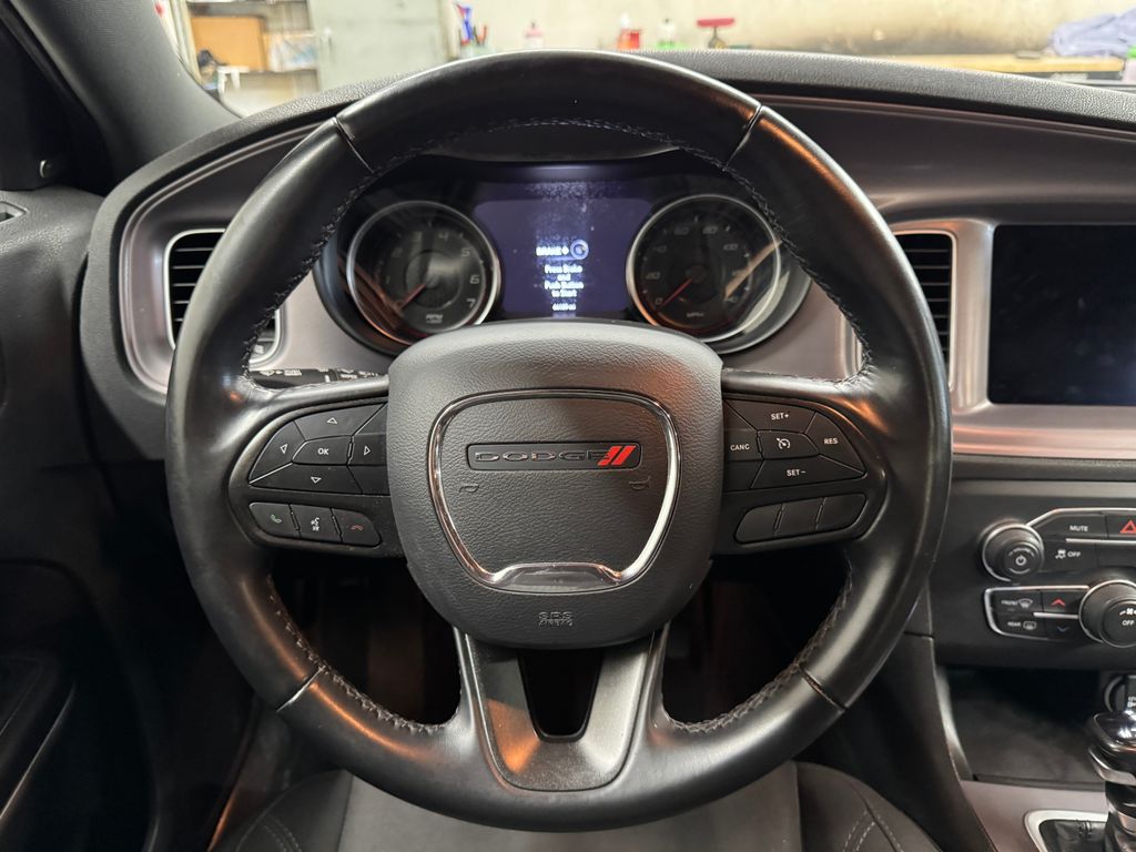 2023 Dodge Charger SXT photo 18