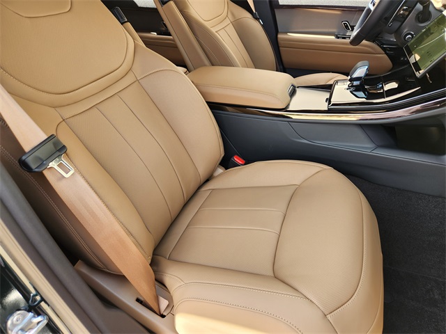 2025 Land Rover Range Rover Sport SE photo 12