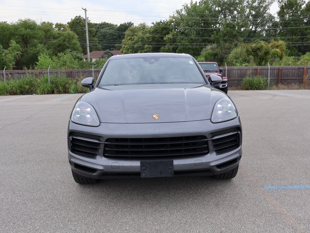 2020 Porsche Cayenne photo 3