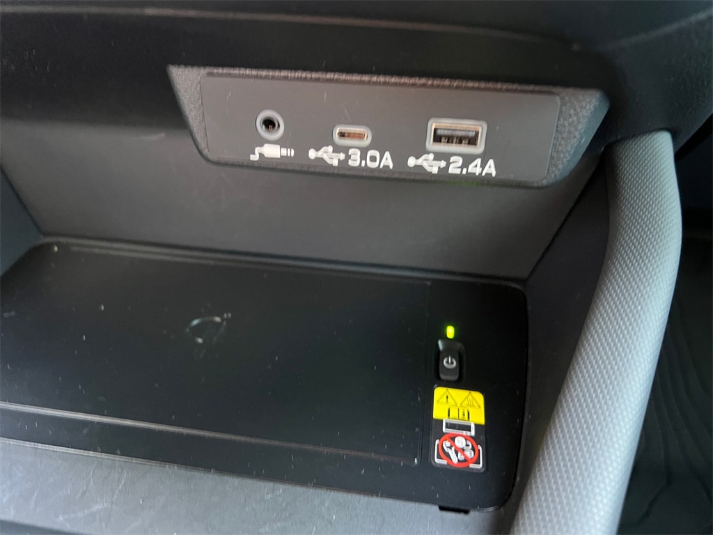 2025 Subaru Forester Premium Base photo 21