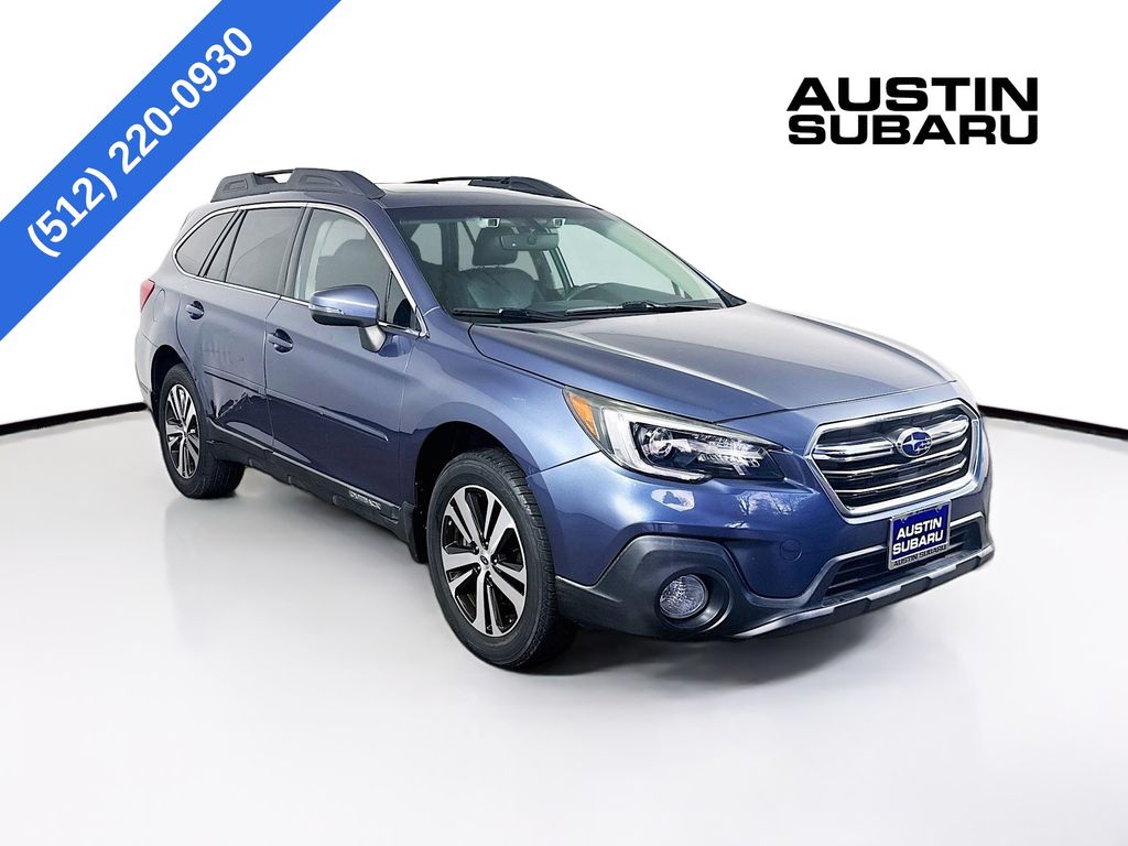 2018 Subaru Outback Limited's photo