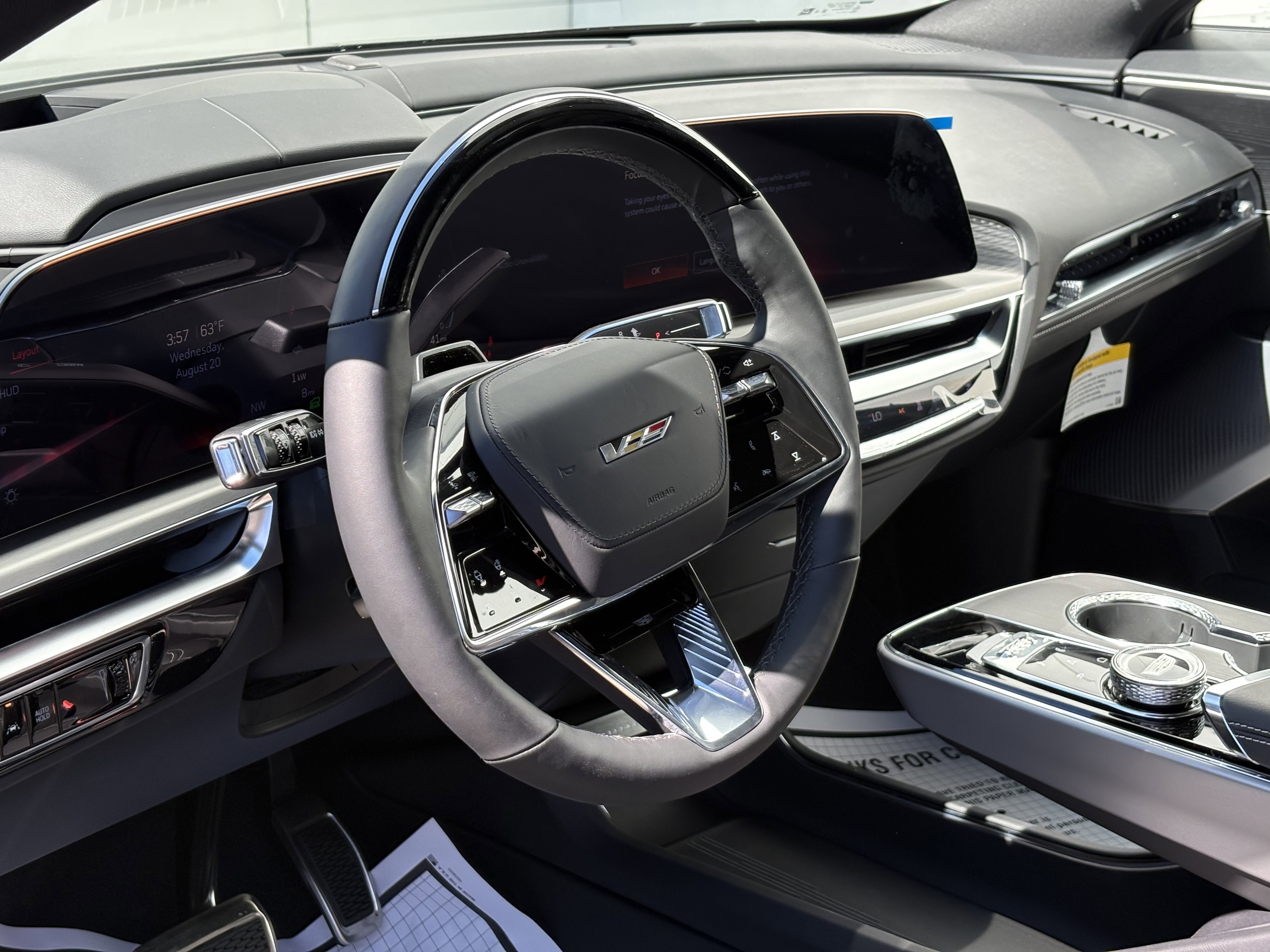 2026 Cadillac Lyriq photo 10