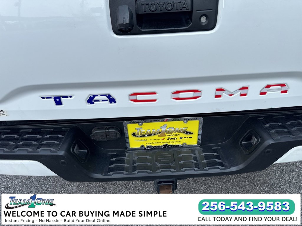 2020 Toyota Tacoma Limited photo 17