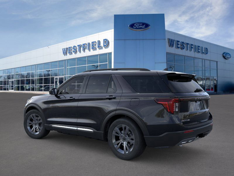 2025 Ford Explorer photo 3