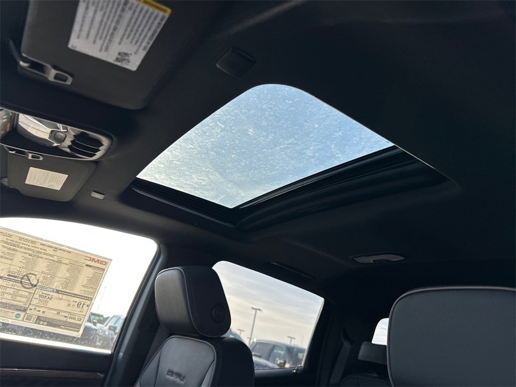 2026 GMC CANYON - Image 30