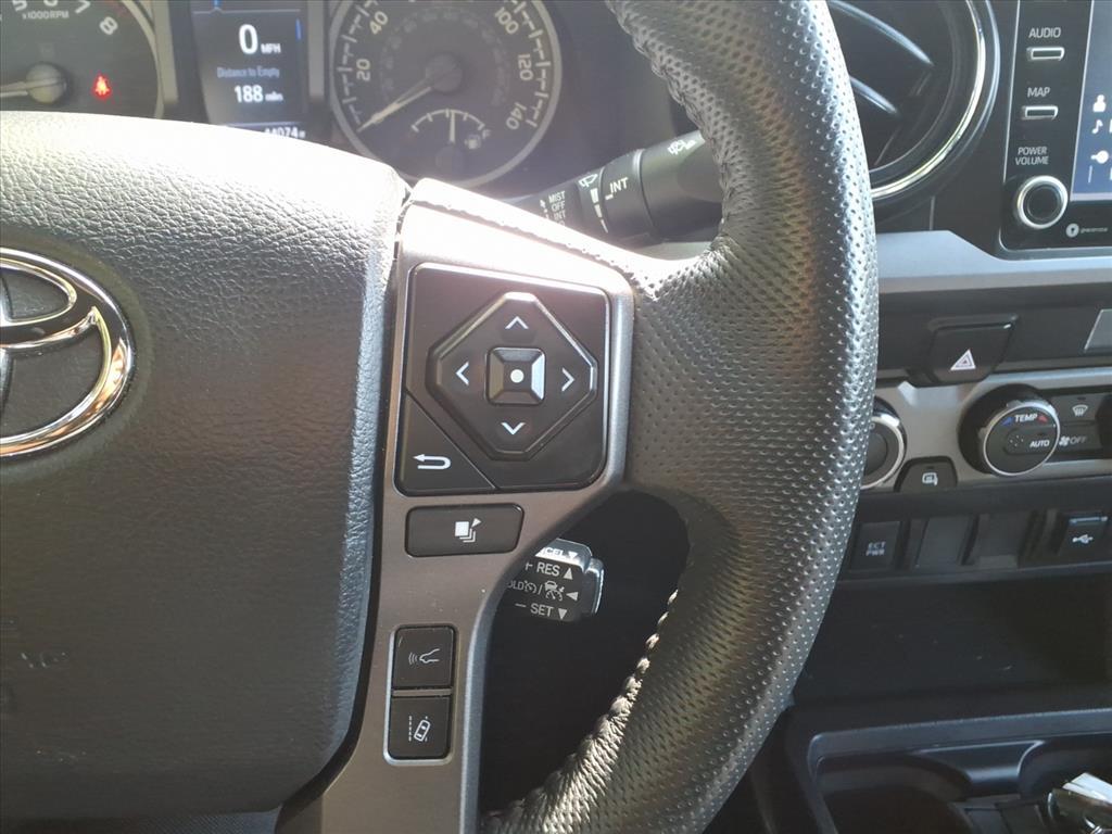 2023 Toyota Tacoma TRD photo 15