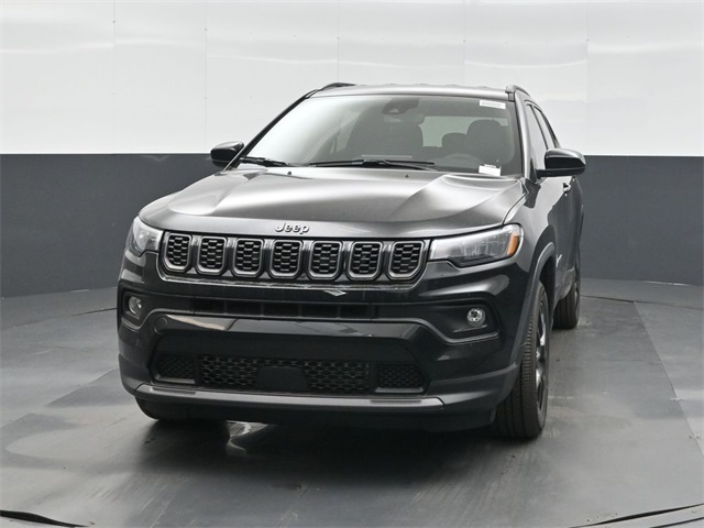 2026 Jeep Compass Latitude Altitude photo 4