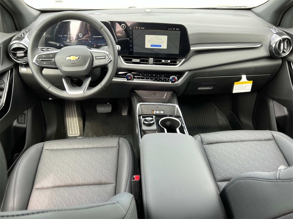 2026 Chevrolet Equinox LT photo 2