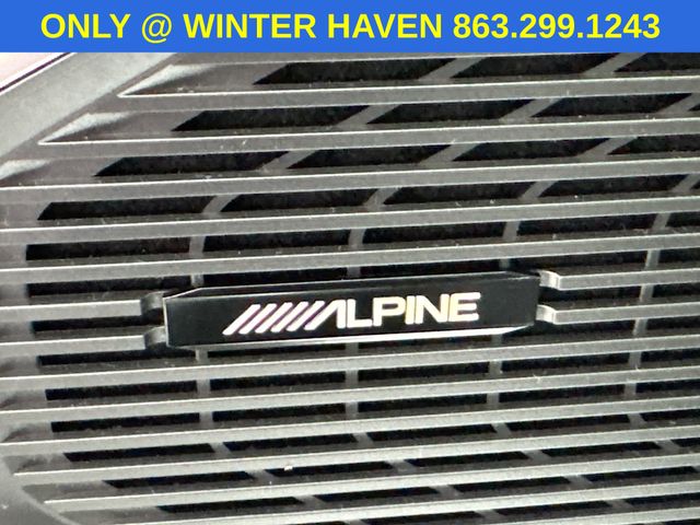 2025 Jeep Wagoneer L Series II Carbide photo 18