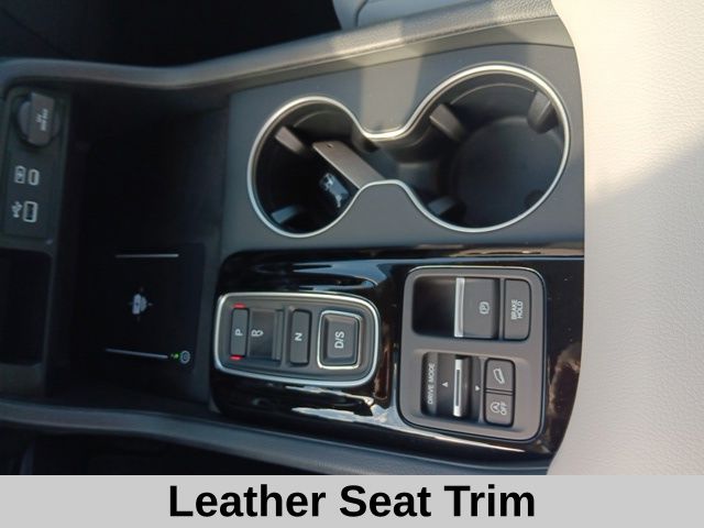 2025 Honda Pilot Touring photo 13