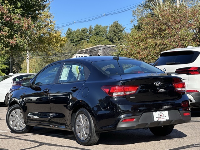 2020 Kia Rio LX photo 2