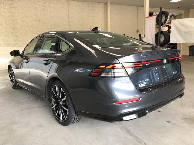 2023 Honda Accord Hybrid Touring photo 6