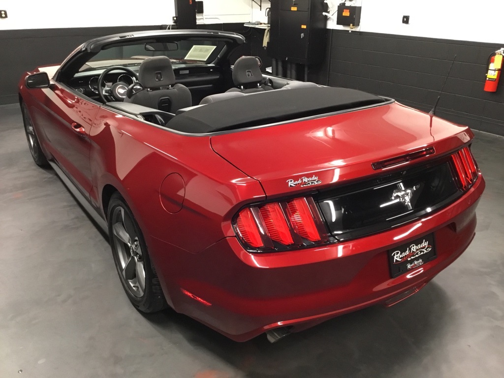2016 Ford Mustang V6 Convertible photo 11