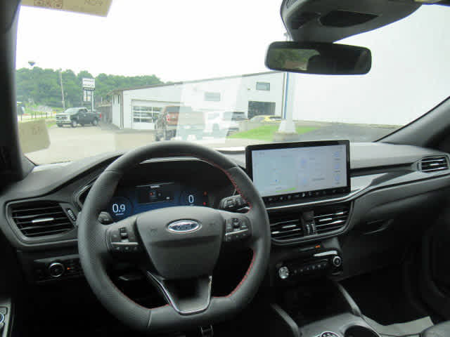 2023 Ford Escape ST-Line Elite photo 5
