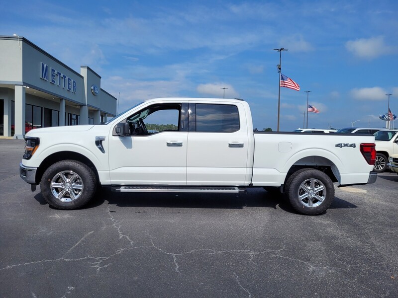 2024 Ford F-150 XLT photo 4