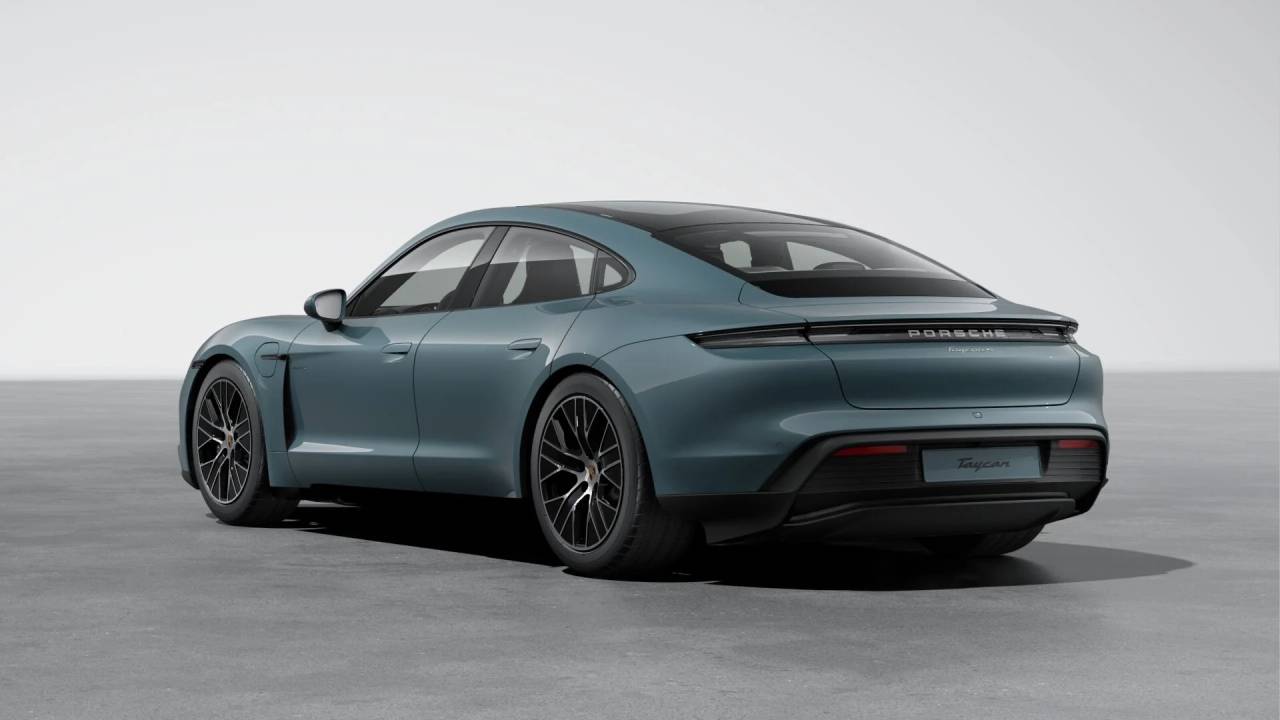 2026 Porsche Taycan 4 photo 3