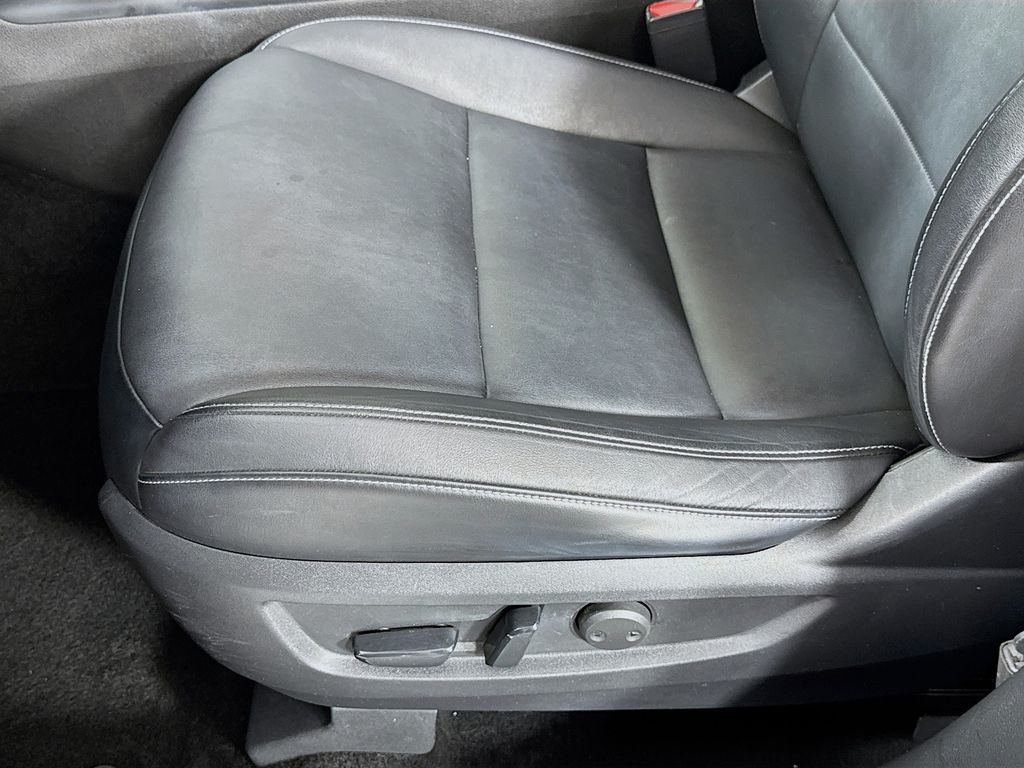 2021 Infiniti QX50 Luxe photo 19