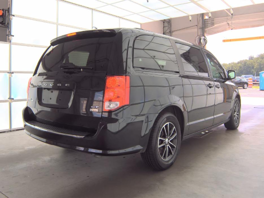 Used 2019 Dodge Grand Caravan GT with VIN 2C4RDGEG5KR606462 for sale in Sheffield, OH