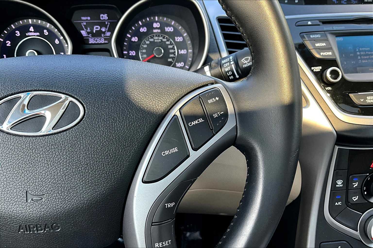2016 Hyundai Elantra Value Edition photo 24