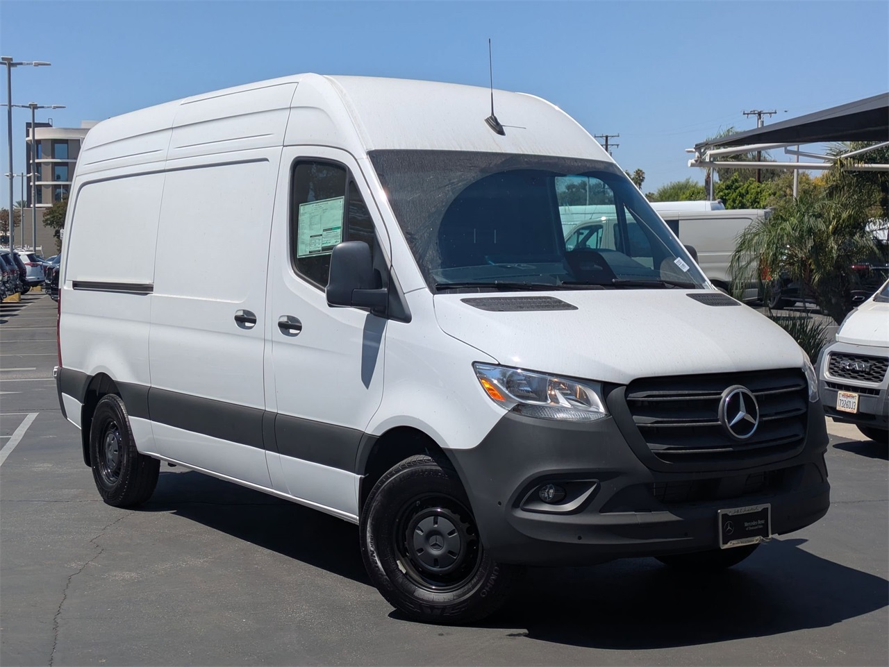 2025 Mercedes-Benz Sprinter Cargo Van Base's photo