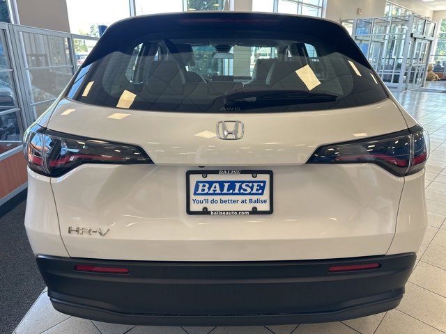 2025 Honda HR-V LX photo 3