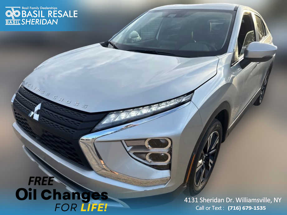 2023 Mitsubishi Eclipse Cross SE's photo