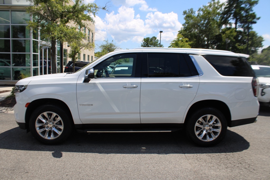 2023 Chevrolet Tahoe Premier photo 2