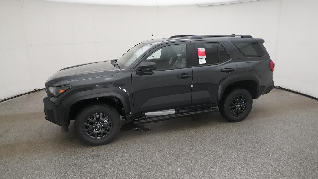 2025 Toyota 4Runner SR5 photo 2