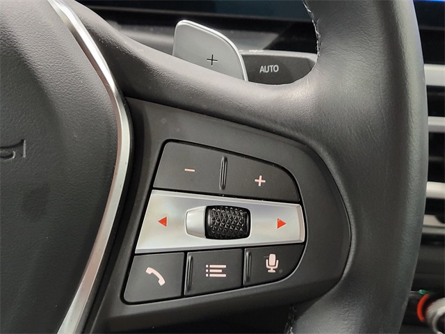 2024 Bmw 330i photo 18