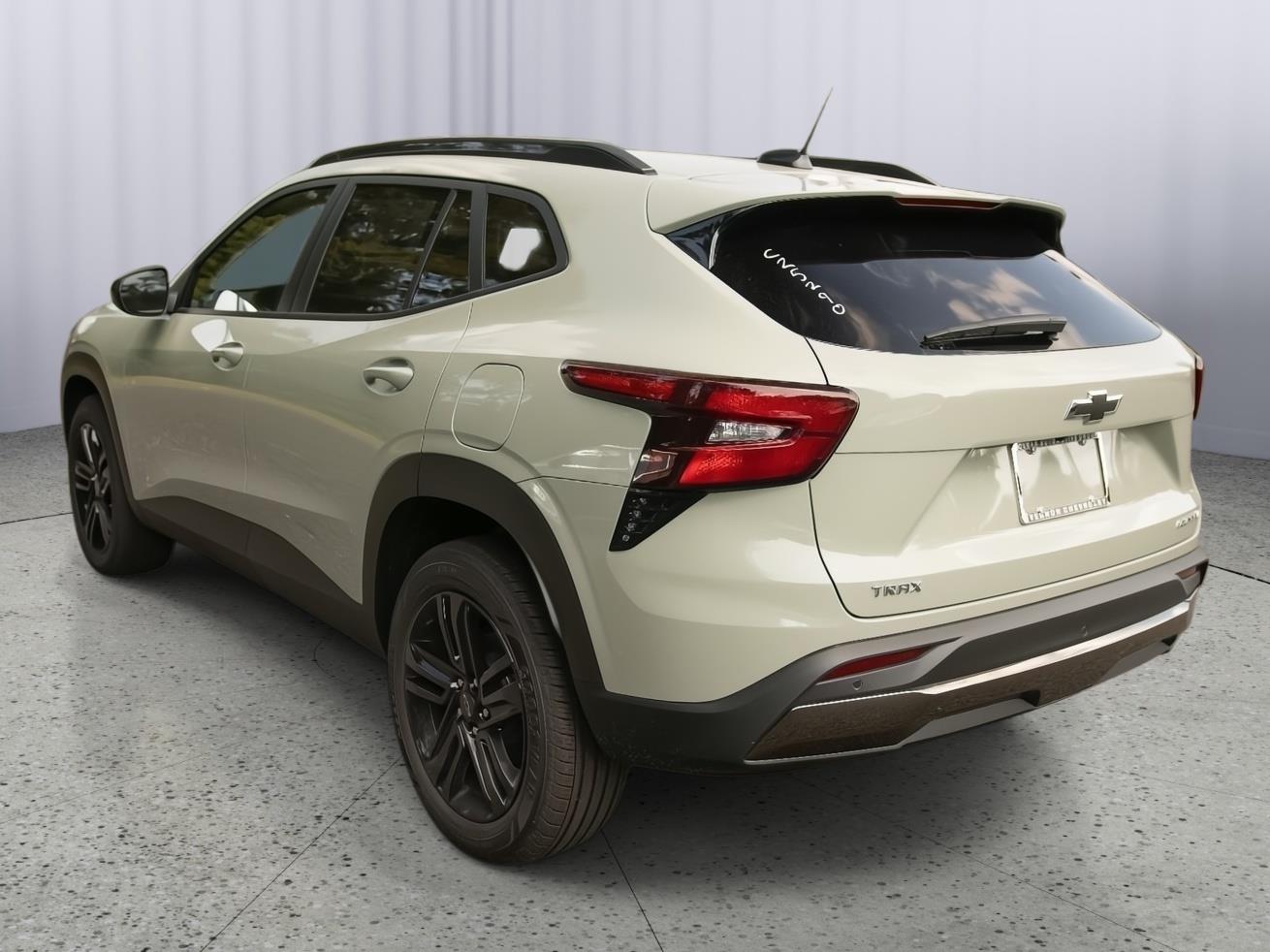 2025 Chevrolet Trax ACTIV photo 5