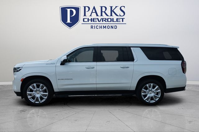 2022 Chevrolet Suburban High Country photo 4