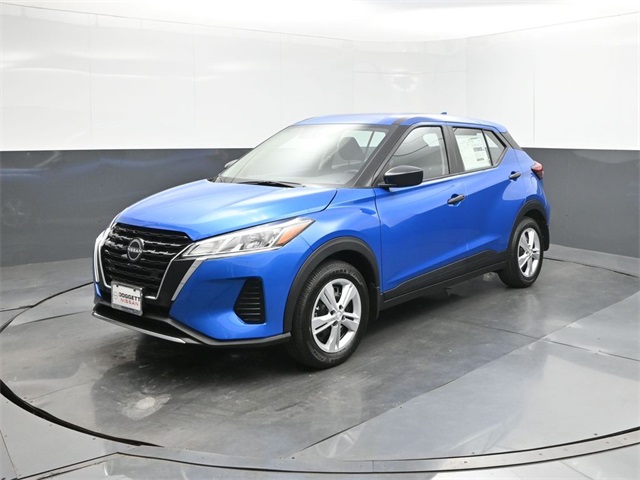2025 Nissan KICKS PLAY Base's photo