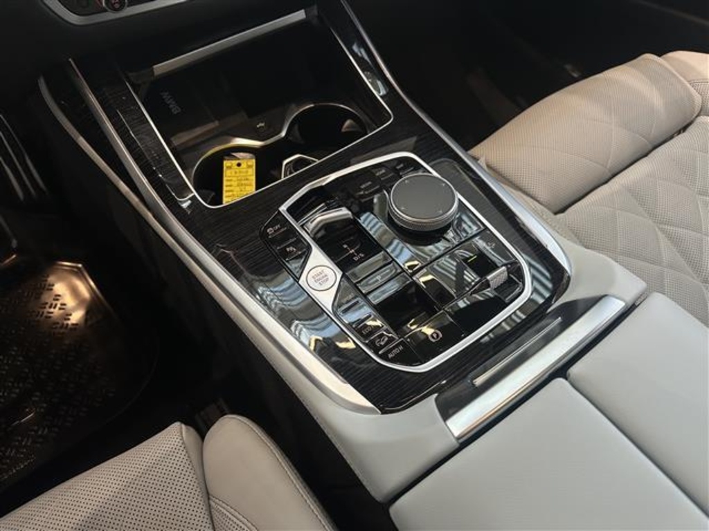 2026 Bmw X7 xDrive40i photo 10