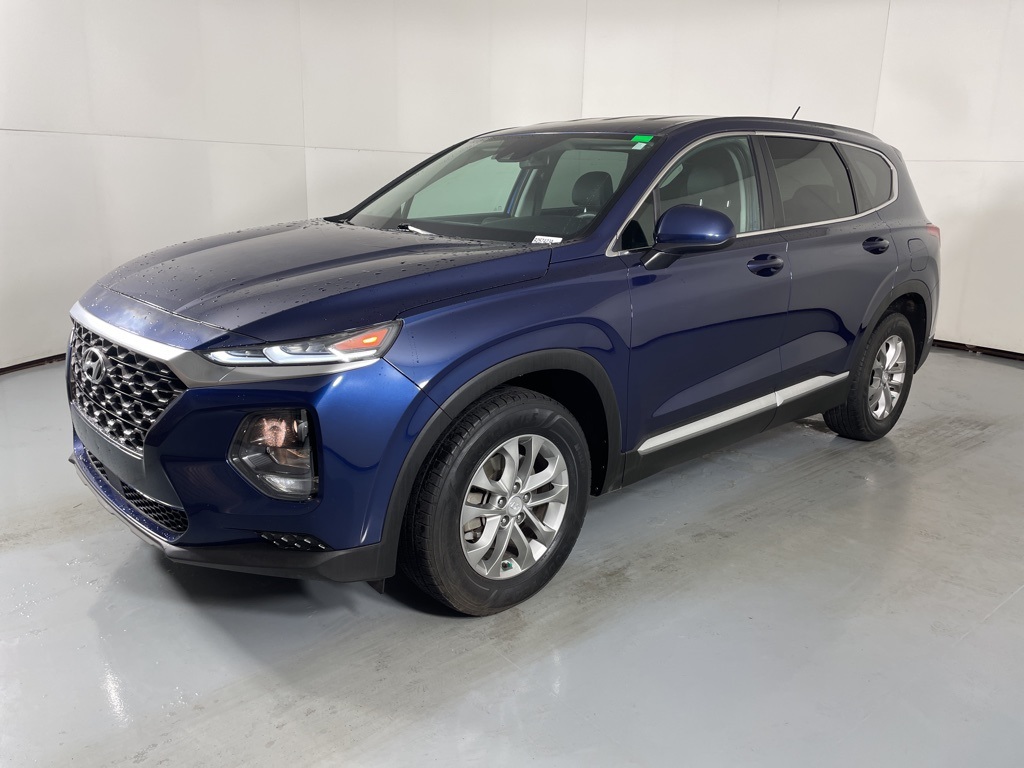 2020 Hyundai Santa Fe SE photo 3