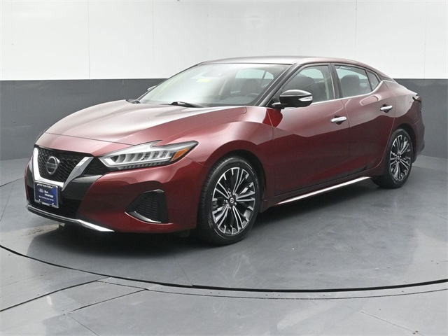 2021 Nissan Maxima SV photo 3