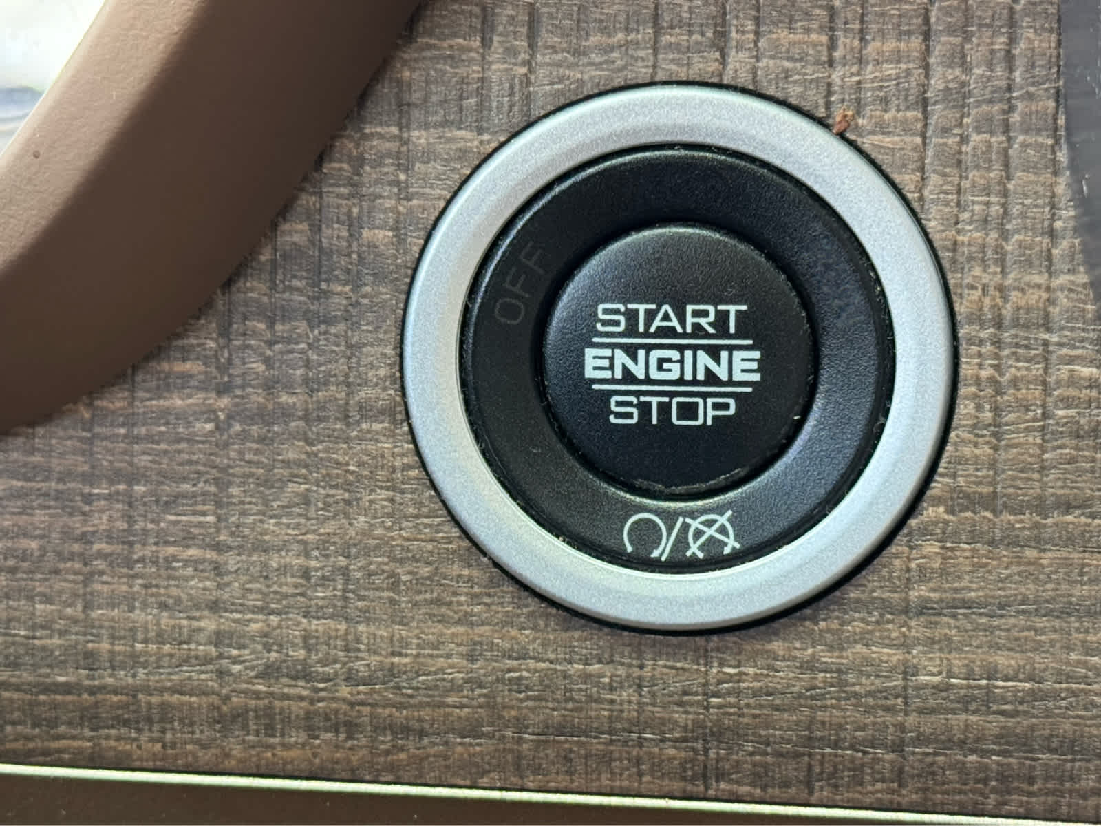 2020 Ram 2500 Longhorn photo 17