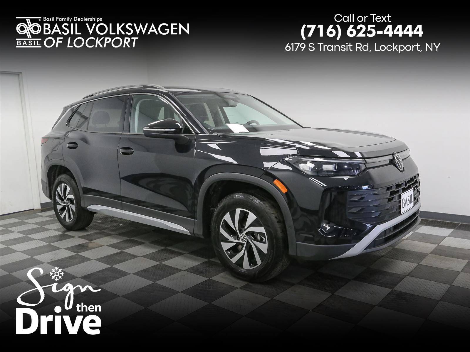 2025 Volkswagen Tiguan S's photo