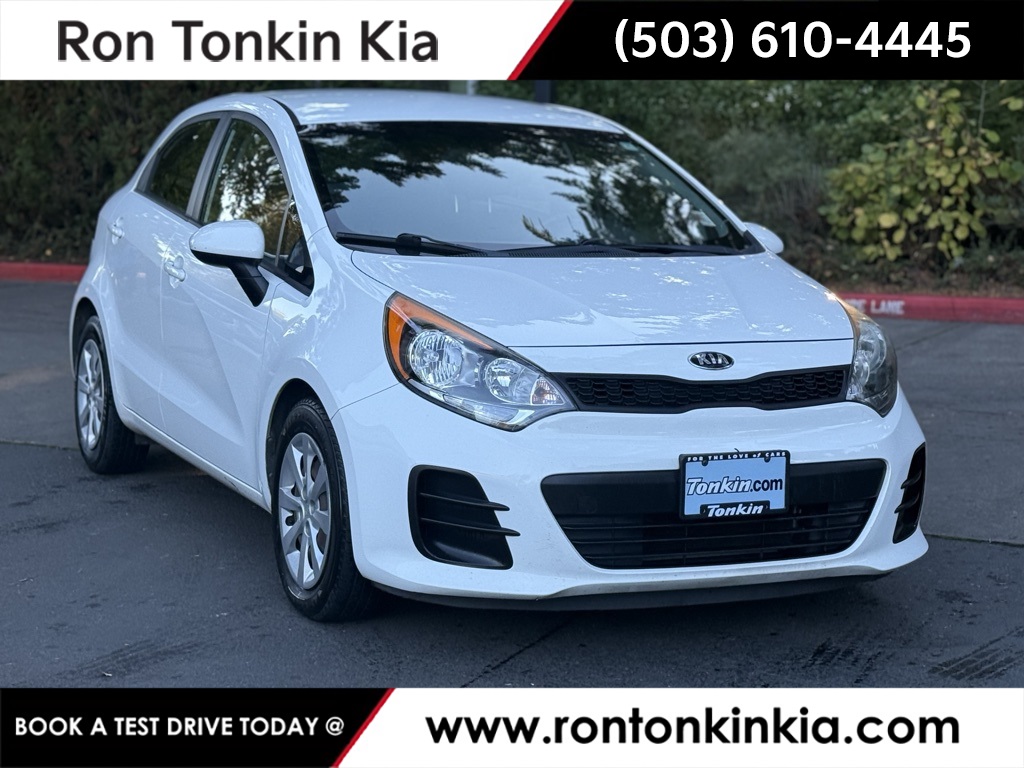 2016 Kia Rio 5-Door LX