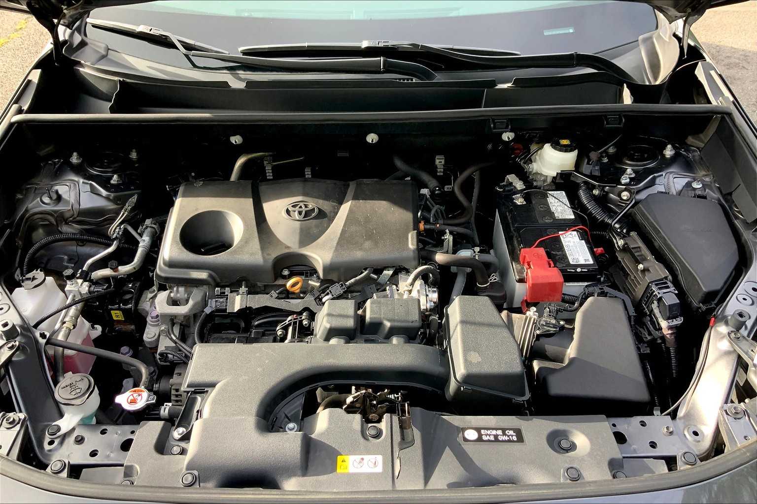 2023 Toyota RAV4 XLE photo 27