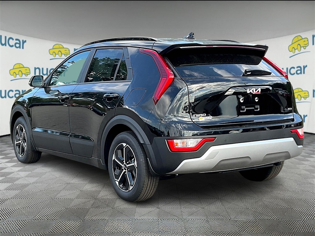 2025 Kia Niro EX photo 2