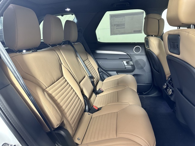 2025 Land Rover Discovery SE photo 22