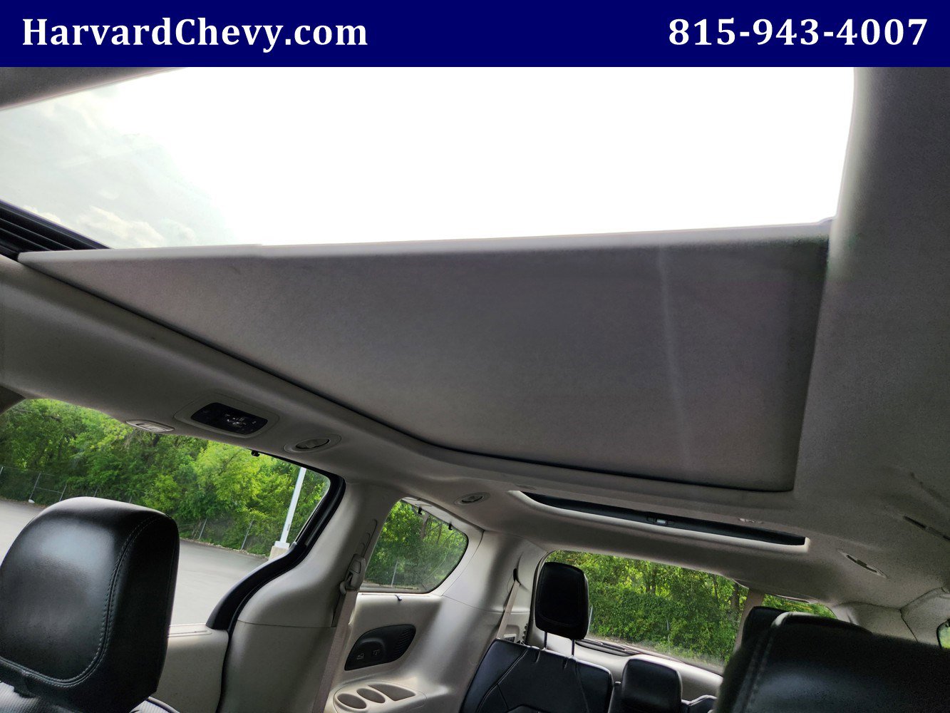 2020 Chrysler Pacifica Limited photo 18